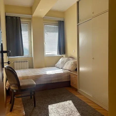 Apartment Center Flat *